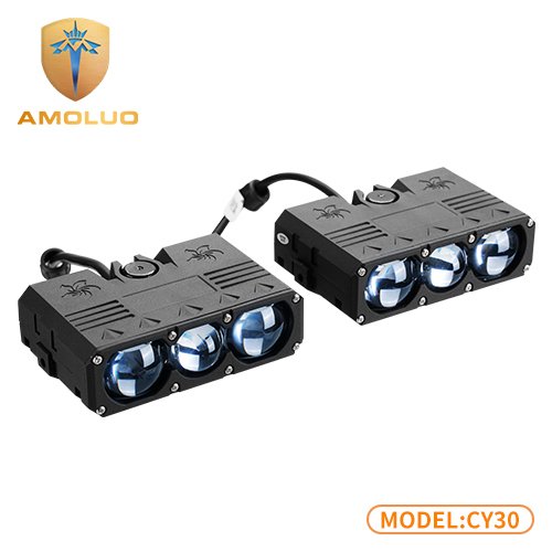 CY30 Triple Lens Spotlight